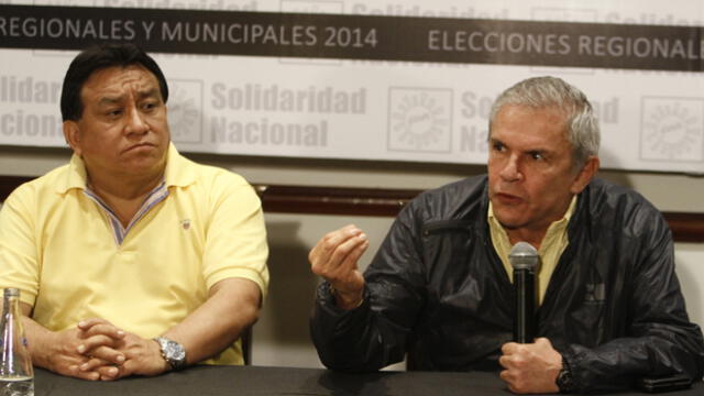 Luis Castañeda tiene impedimento de salida del país. Foto: La República.