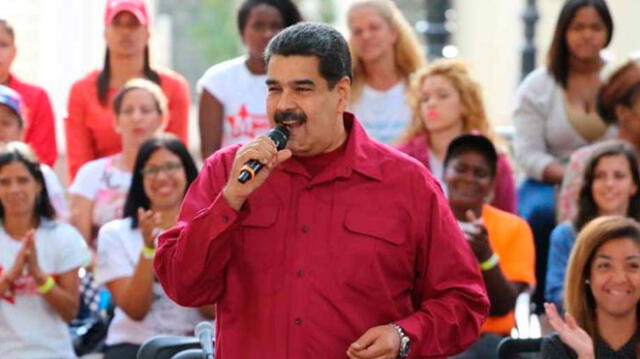 Nicolás Maduro pide a ministros que se 'enamoren' de las soluciones