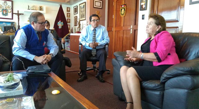 Defensoría del Pueblo pide a alcaldesa de Arequipa que detenga licitación de troncal del SIT