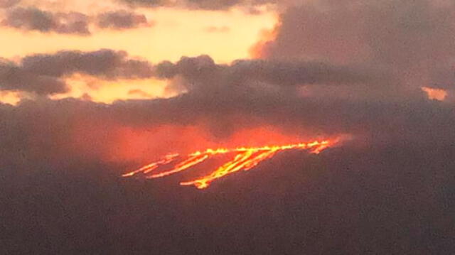 El volcán La Cumbre de la isla Fernandina, en Galápagos, erupcionó el pasado domingo. Foto: Difusión