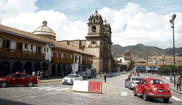 Habilitan 490 estacionamientos públicos en plena zona monumental del Cusco