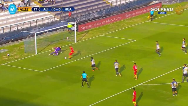 Alianza Lima vs Sport Huancayo: Carlos Neumann falla penal pero de rebote pone el 1-0 [VIDEO]