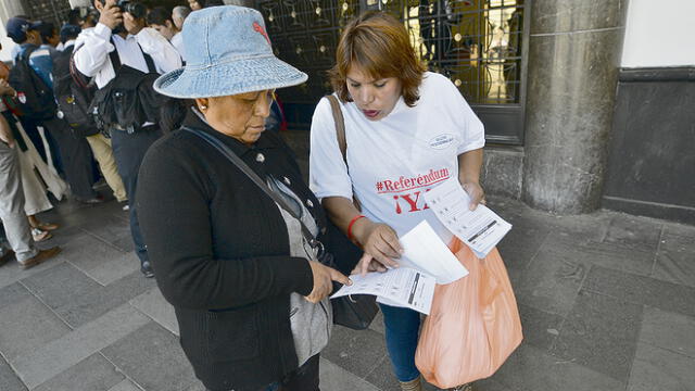 Pepekausas en Arequipa instan a votar contra la bicameralidad con volantes