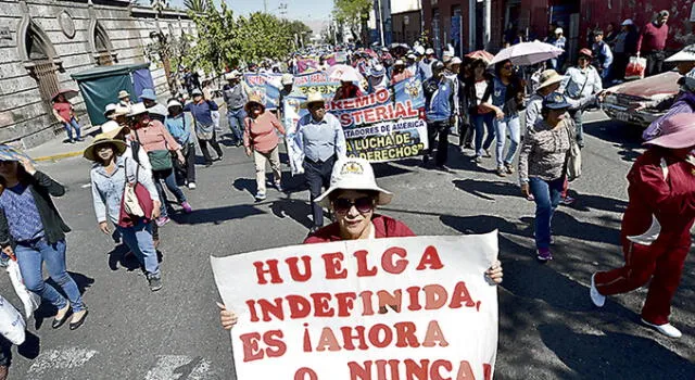 Suter Arequipa evalúa acatar paro indefinido anunciado por docentes de Cusco 