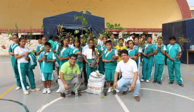 Municipalidad de Lambayeque regala 500 plantas forestales y ornamentales