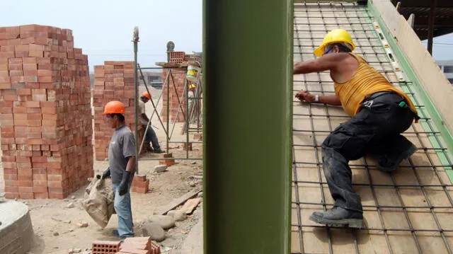 Empleo formal en Perú Urbano creció 0,4% en abril