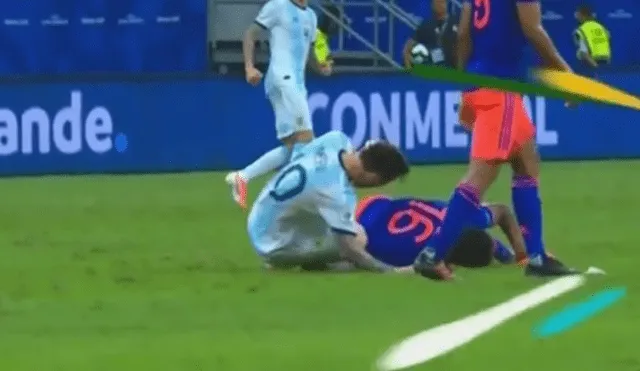  Argentina vs. Colombia: La bofetada de Lerma que casi 'duerme' a Lionel Messi [VIDEO]