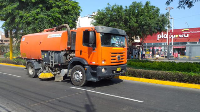 Jornadas de limpieza se replicarán en las zonas donde se concentre gran cantidad de gente. (Foto: Municipalidad de Surco)