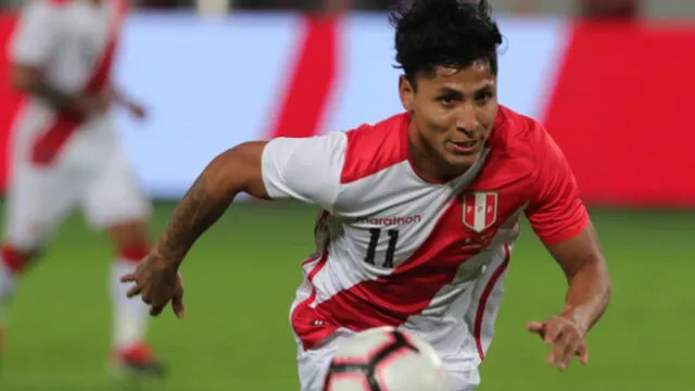 Raúl Ruidíaz y la irrisoria cantidad de goles anotados con la selección peruana