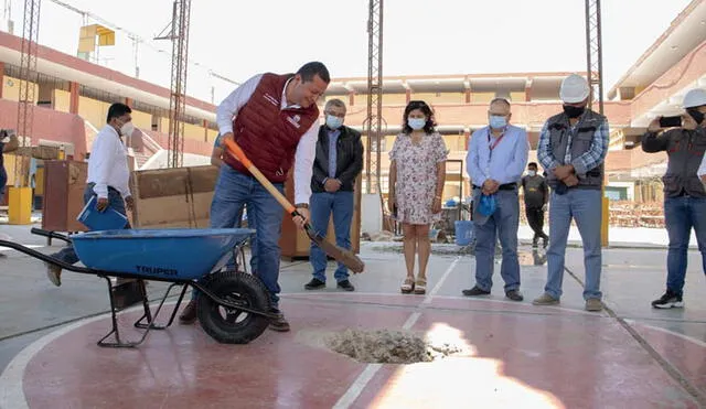 Trabajos en el colegio Inmaculada Concepción iniciaron en gestión de Luis Díaz Bravo. Foto: GRL