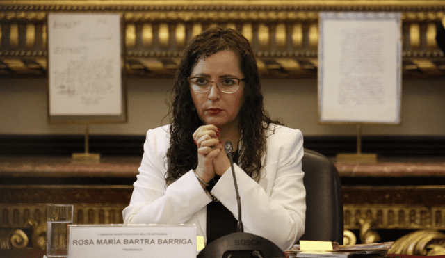 Frente Amplio solicitó renuncia de Rosa Bartra a comisión Lava Jato
