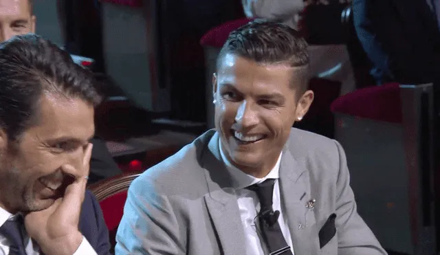 Cristiano Ronaldo ‘troleó’ a Buffon y durante la ceremonia que organizó la UEFA [VIDEO]