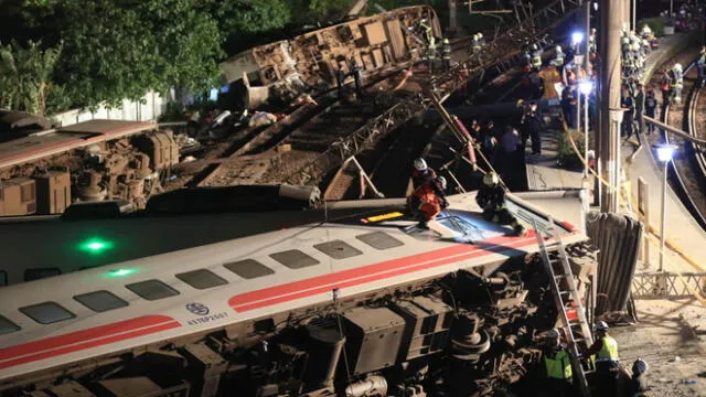 Tragedia en Taiwán: tren descarrilado causa 17 muertos y 120 heridos [VIDEO]