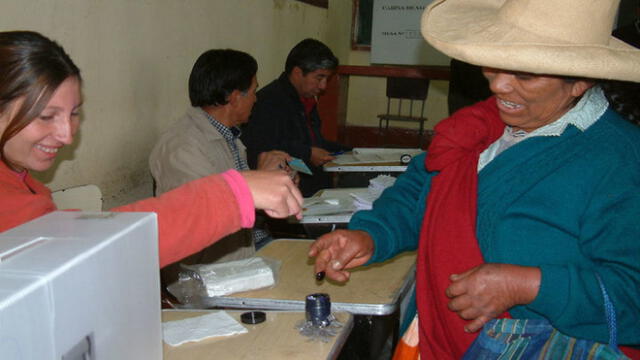 Cajamarca: suspenden elecciones tras reunión de candidato con autoridades del JNE