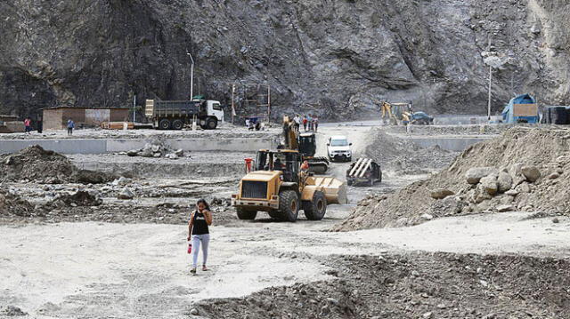 Hilbck: “Se corregirá expediente de obra en Hualapampa”