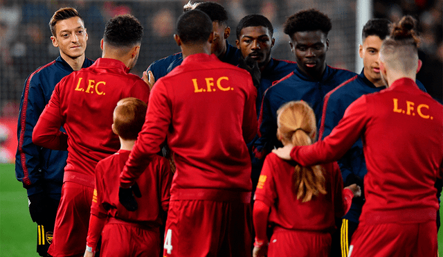 Sigue aquí EN VIVO ONLINE el Liverpool vs. Arsenal por los octavos de final de la Copa de la LIga Inglesa 2019-2020. | Foto: AFP