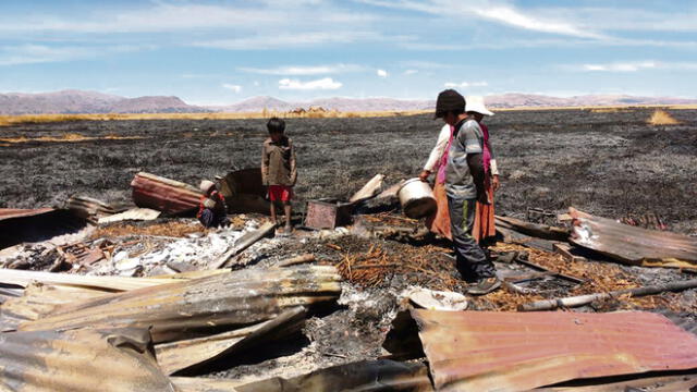 Isla flotante más antigua del Titicaca pide ayuda para reconstruir su colegio