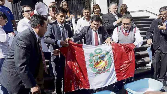 En Arequipa, CNM ratificó a jueces y fiscales con sanciones y quejas