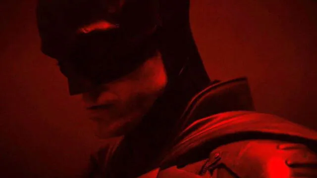 Batman, un vigilante carmesí