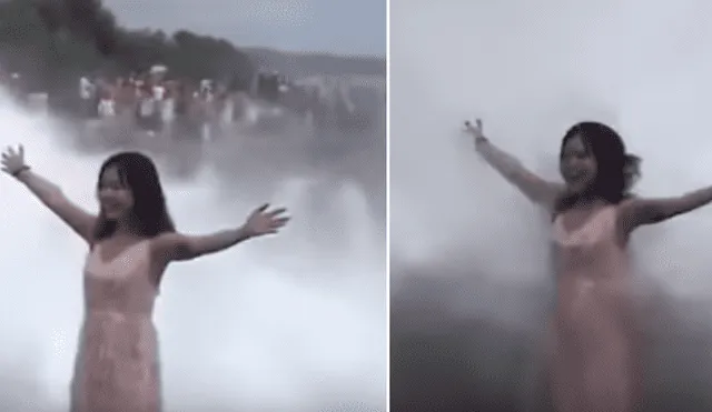 Facebook: chica asiática posa para foto en acantilado, pero sufre terrible impacto del mar [VIDEO]