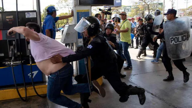 Represión y detención de manifestantes impiden reanudación de diálogo en Nicaragua