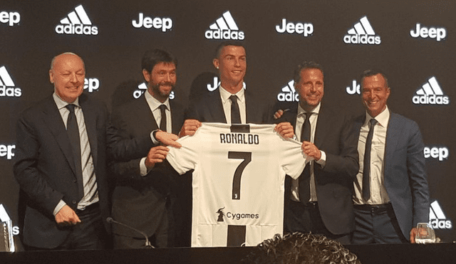 Cristiano Ronaldo fue presentado como jugador de la Juventus [VIDEO]