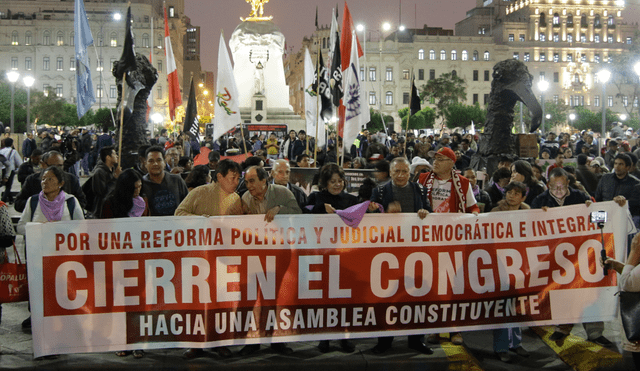 Marcha contra el Congreso, realizada en junio. Foto: John Reyes.