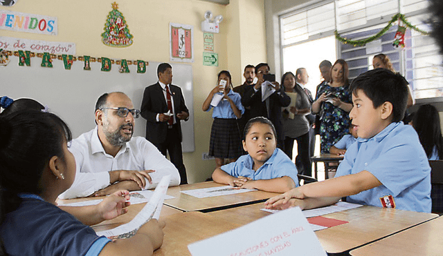 Minedu entrega seis colegios nuevos en cinco regiones del país
