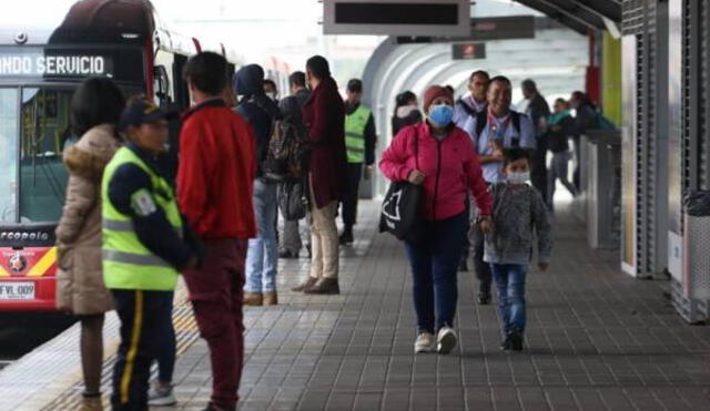 Desde el 11 de mayo, Bogotá permitirá la salida a la calle de aquellas personas que cumplan actividades en el sector construcción, manufactura y comercio. (Foto: Difusión)