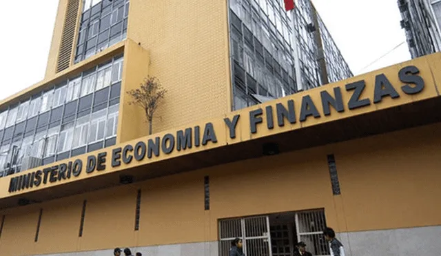 MEF pone 4% como escenario base para crecimiento del país