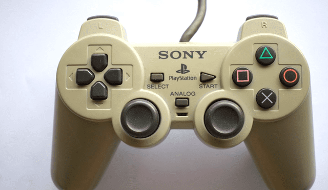 YouTube viral: ¿Por qué era útil el botón 'Analog' del mando de la PlayStation 2 si nunca se apagaba? [VIDEO]