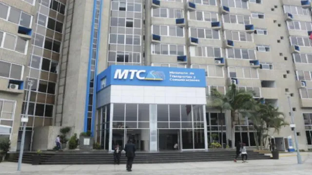 MTC retiró a director de área encargada de emisión de brevetes