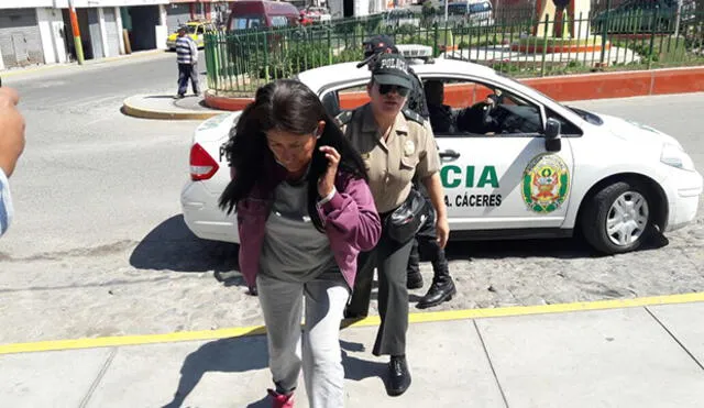 Arequipa: Mujer acuchilla a su conviviente por celos [VIDEO]