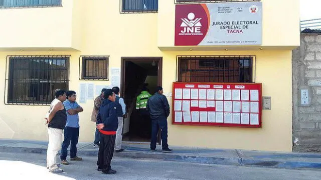 Admiten inscripción de tres listas a municipios de Tacna