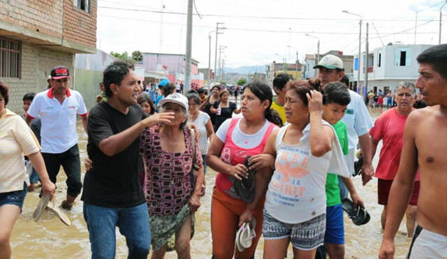 Áncash: Piden evacuar a 10 mil pobladores de Nuevo Chimbote por huaicos