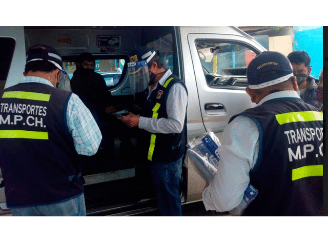 La municipalidad con entrega de protectores faciales busca reducir los contagios. Foto: Municipalidad Provincial de Chiclayo.