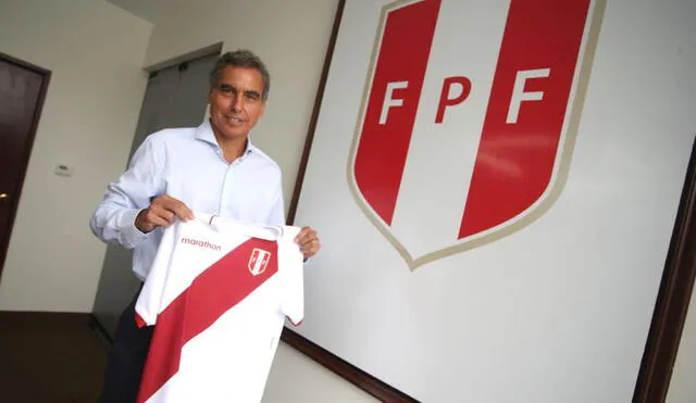 'Chemo' dirigió a la selección peruana en las Eliminatorias 2010. Foto: FPF