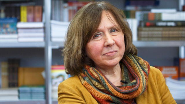 Svetlana Alexiévich, premio Nobel de Literatura, fundará una editorial solo de autoras mujeres