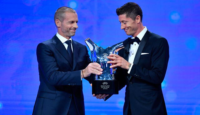 Robert Lewandowski fue elegido como el mejor jugador de la pasada edición de la Champions League. | Foto: EFE