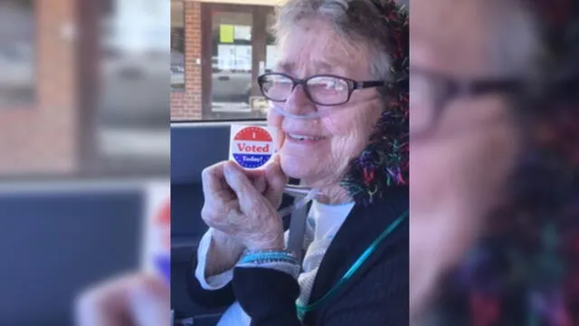 Anciana muere después de votar por primera vez en elecciones [VIDEO]