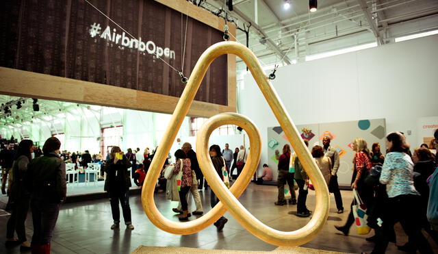 Airbnb a favor de establecer mecanismos regulatorios