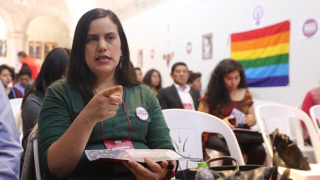 Verónika Mendoza: Gabinete de PPK es “de la impunidad”