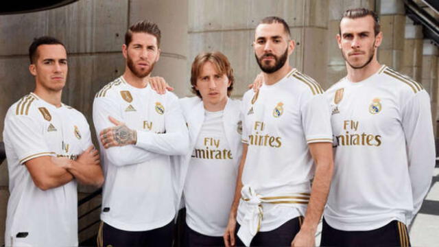 El portal Footy Headlines habría revelado la camiseta alterna del Real Madrid para la temporada 2020/21. Foto: Internet.