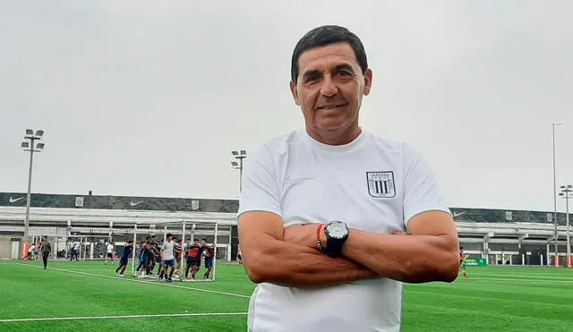 Jaime Duarte dirigió ante Racing en la Copa Libertadores 2020. Foto: La República