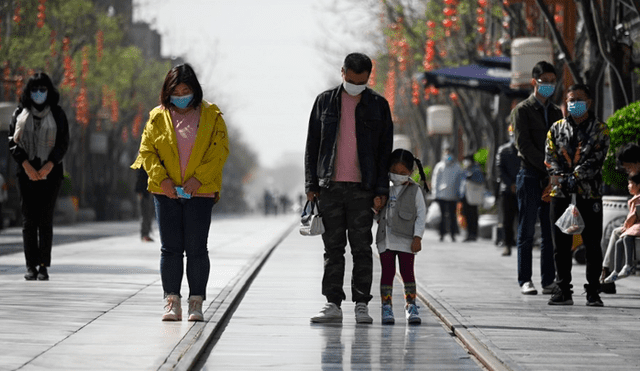 Desde que se detectó el primer brote de coronavirus en la provincia de Hubei, China registró más de 80 000 infectados y 3 326 muertes. (Foto: AFP)