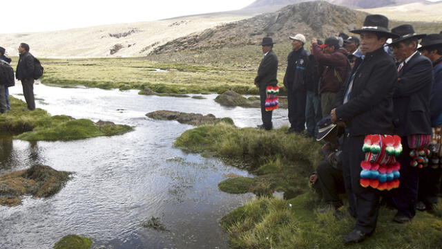 Fuentes de agua. Tacna quiere paliar sed con trasvase de agua pero comunidades se oponen