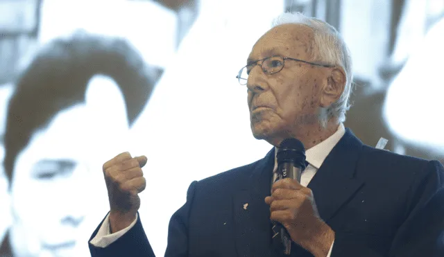 Congreso rendirá homenaje a Luis Bedoya Reyes por cumplir 100 años