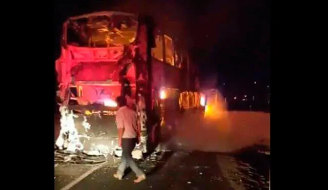 Chimbote: 73 personas salvan de morir calcinas en bus interprovincial