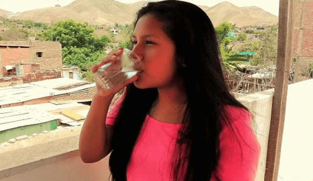 ¿Cuánta agua debemos beber durante el verano?