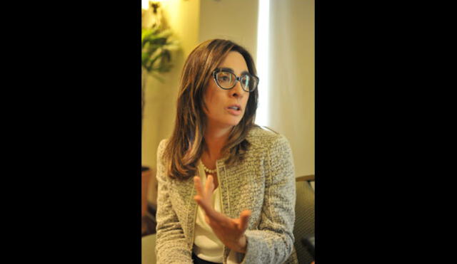 Catalina Botero Marino: “Oposición quiere restringir la libertad de expresión”